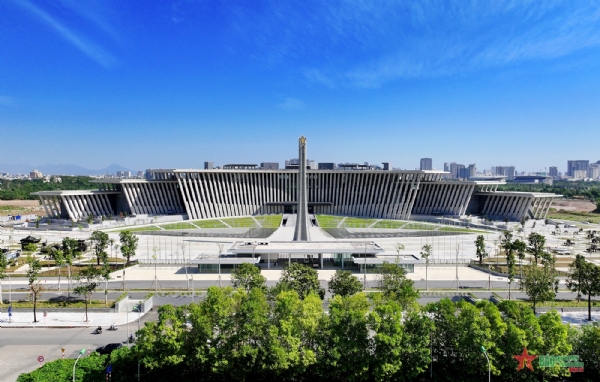 BẢO TÀNG LỊCH SỬ QUÂN SỰ VIỆT NAM